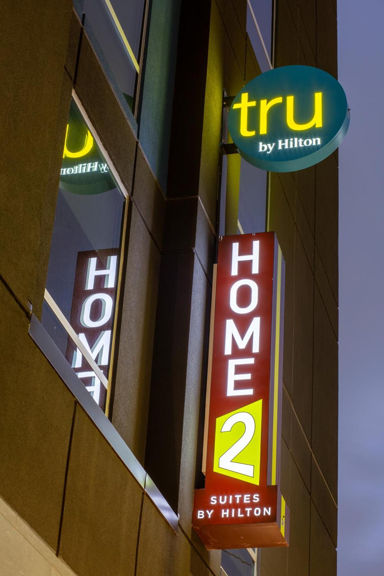 Home2 Suites By Hilton Houston Downtown Convention Center ภายนอก รูปภาพ