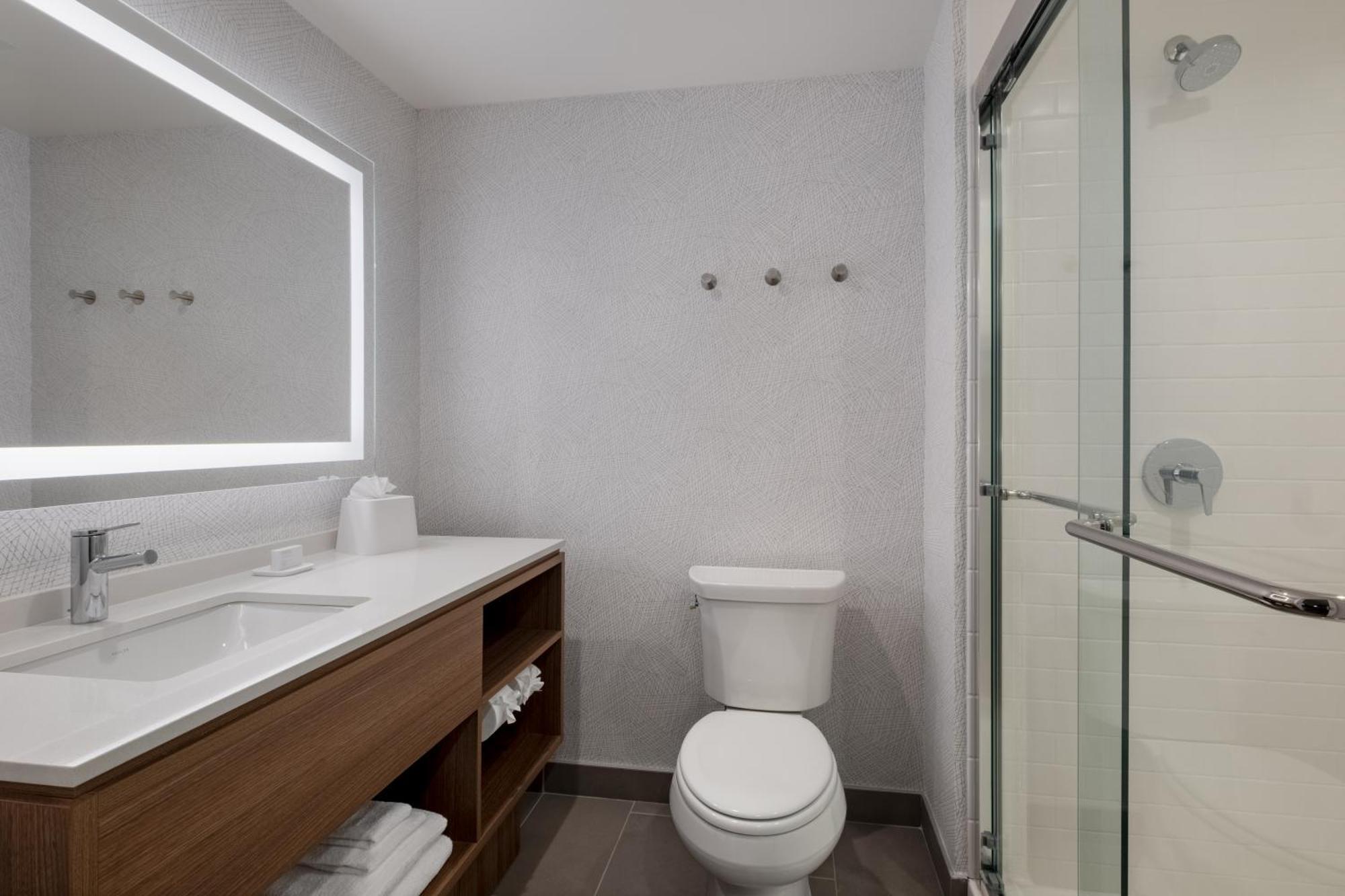 Home2 Suites By Hilton Houston Downtown Convention Center ภายนอก รูปภาพ